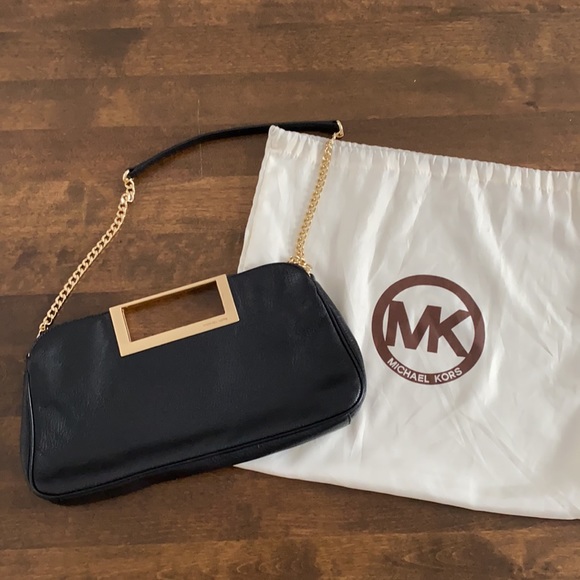 Michael Kors Clutch with chain handle - Picture 6 of 7